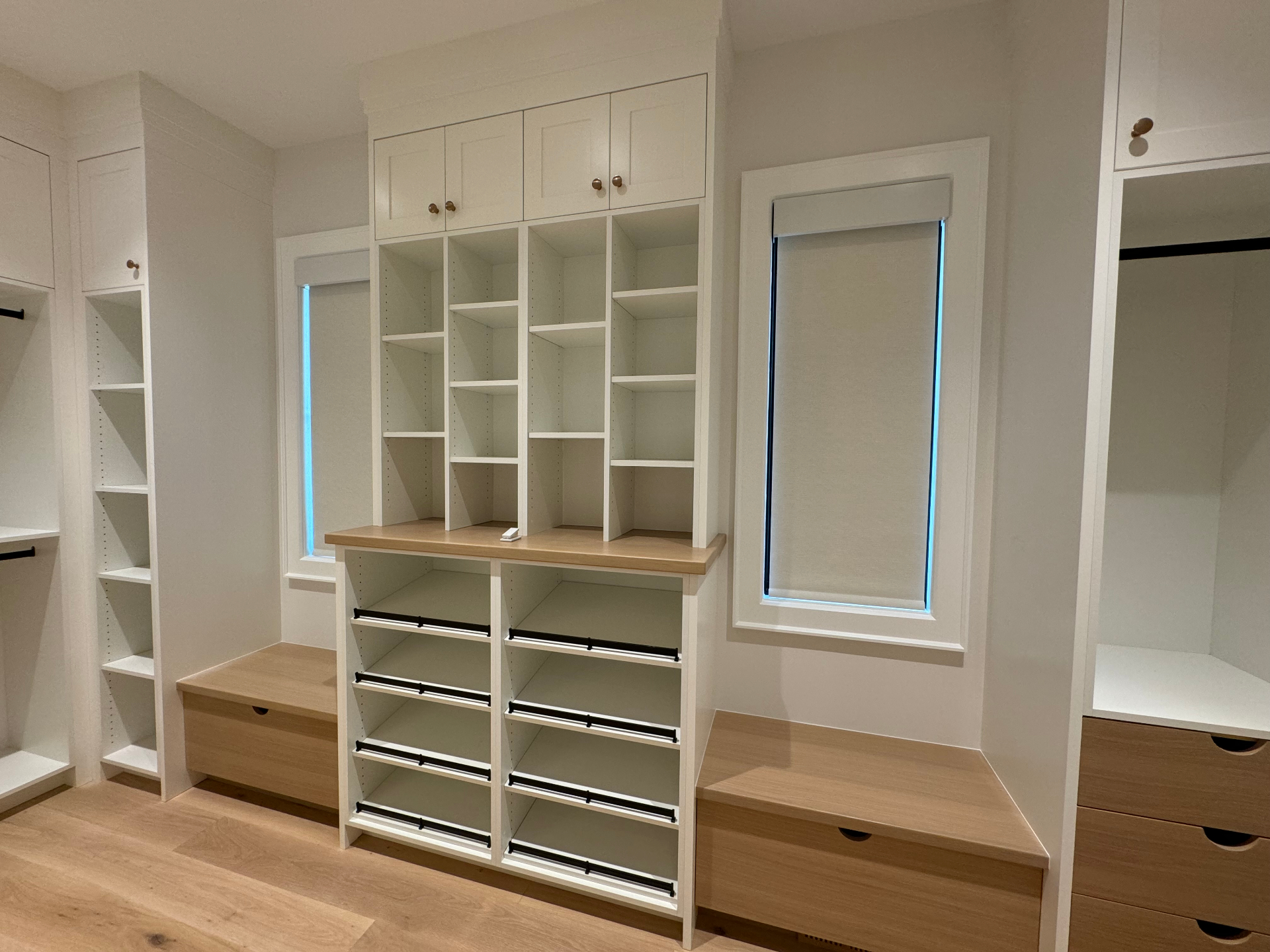 Lutron shades in the walk-in closet of a Blue Mountains custom home